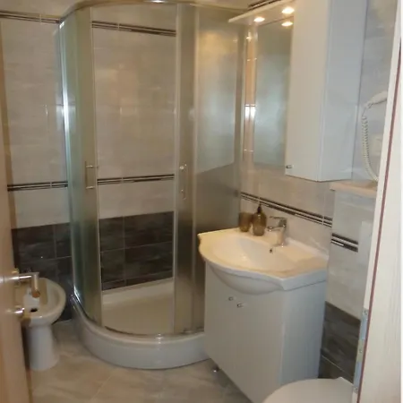 Nena With Sea View - Max 4 Persons Apartman