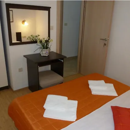 Nena With Sea View - Max 4 Persons Apartman *