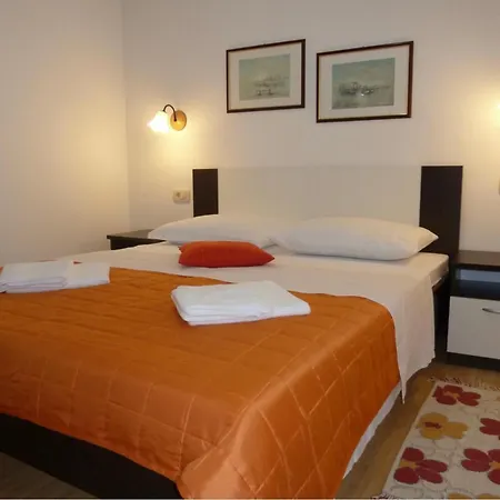 Nena With Sea View - Max 4 Persons Apartman