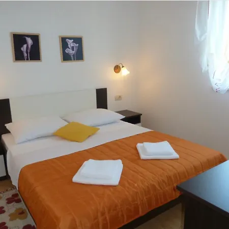 Nena With Sea View - Max 4 Persons *